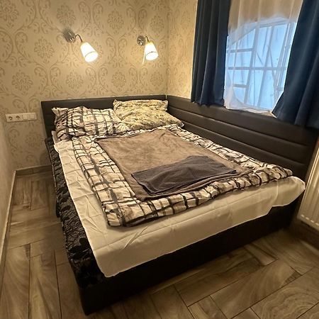 Bright Apartment In The Most Beautiful Street Of Budapest Vaci Street, Fashion Street Eksteriør billede
