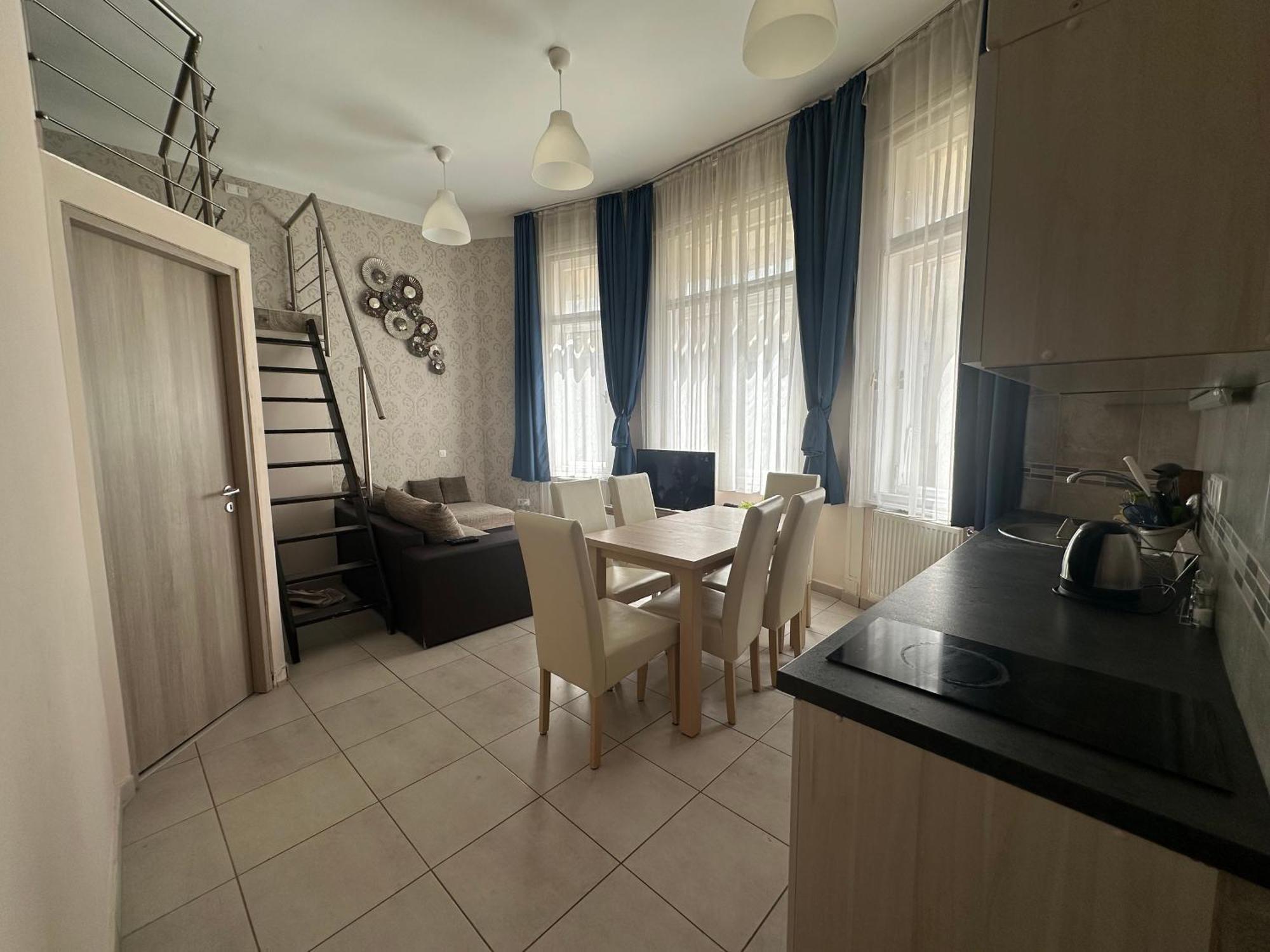 Bright Apartment In The Most Beautiful Street Of Budapest Vaci Street, Fashion Street Eksteriør billede